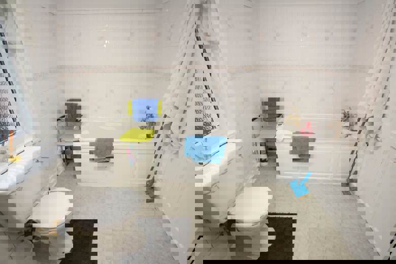 5 Bedroom House in Henville Road BOURNEMOUTH