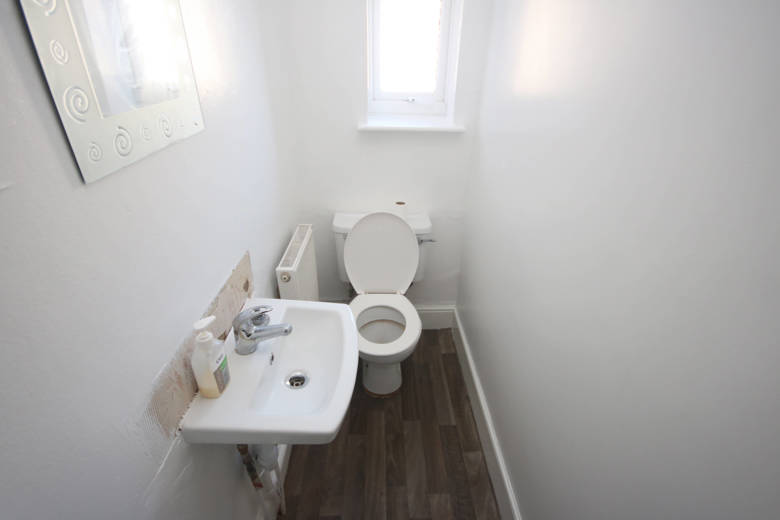 5 Bedroom House in Pine Road BOURNEMOUTH