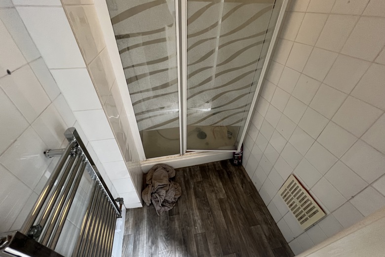 7 Bedroom Flat in Charminster Road BOURNEMOUTH