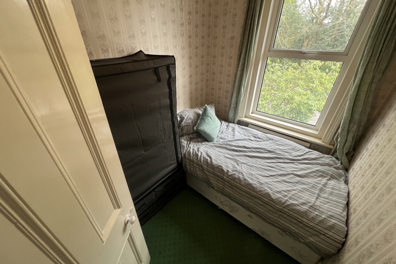 2 Bedroom Flat in Richmond Park Road Bournemouth