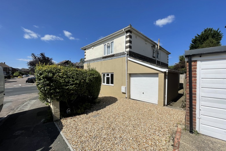 7 Bedroom House in Ripon Road BOURNEMOUTH