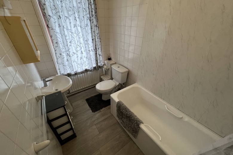 11 Bedroom House in Talbot Road BOURNEMOUTH