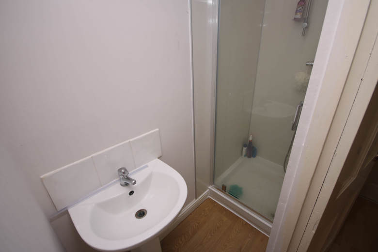 6 Bedroom House in Malmesbury Park Road BOURNEMOUTH