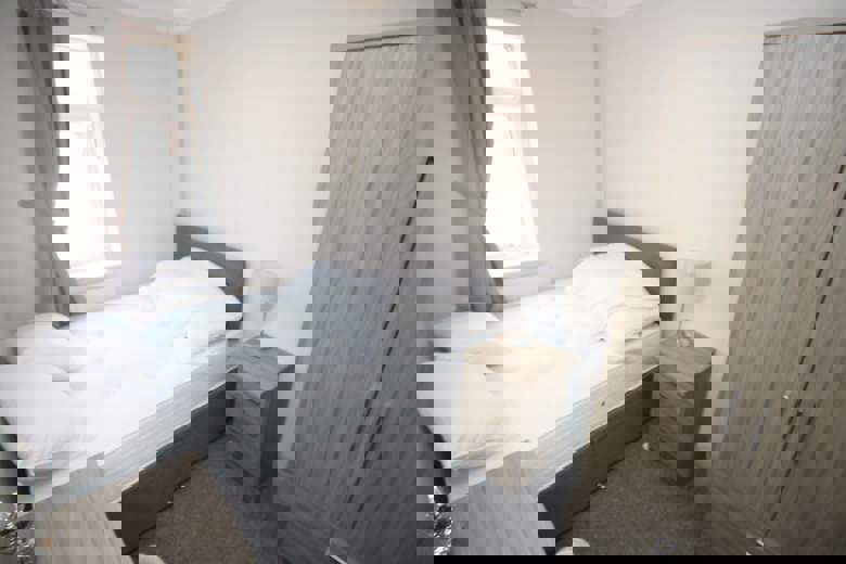 3 Bedroom Flat in Malmesbury Park Road BOURNEMOUTH