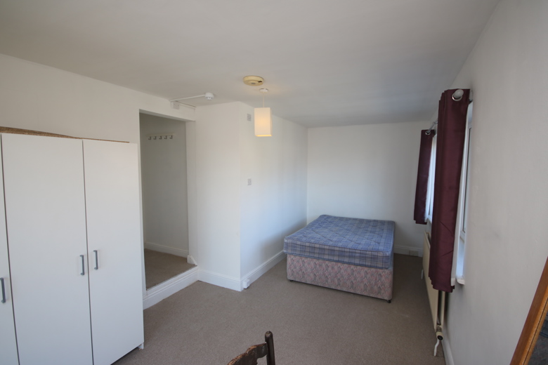 10 Bedroom House in Talbot Road BOURNEMOUTH