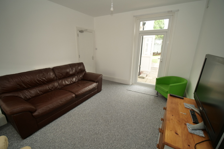 5 Bedroom House in Shelbourne Road BOURNEMOUTH