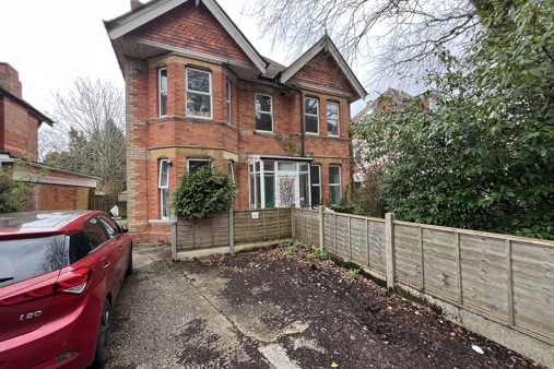 3698-Richmond Park Road 1