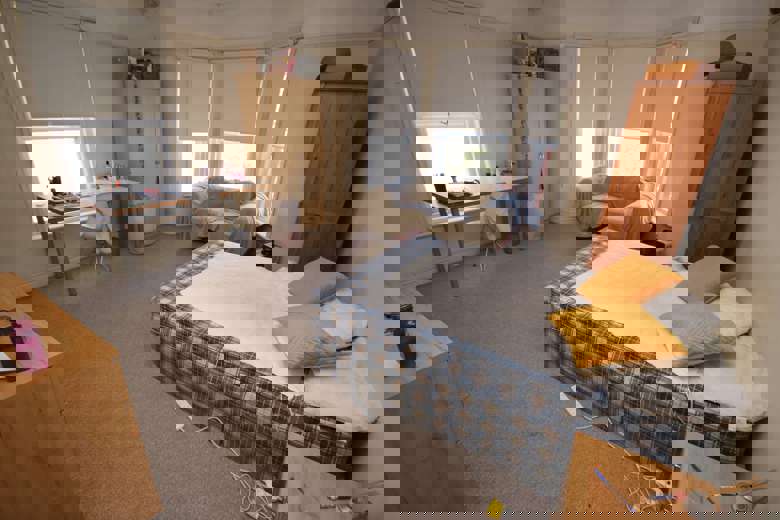 6 Bedroom House in Malmesbury Park Road BOURNEMOUTH