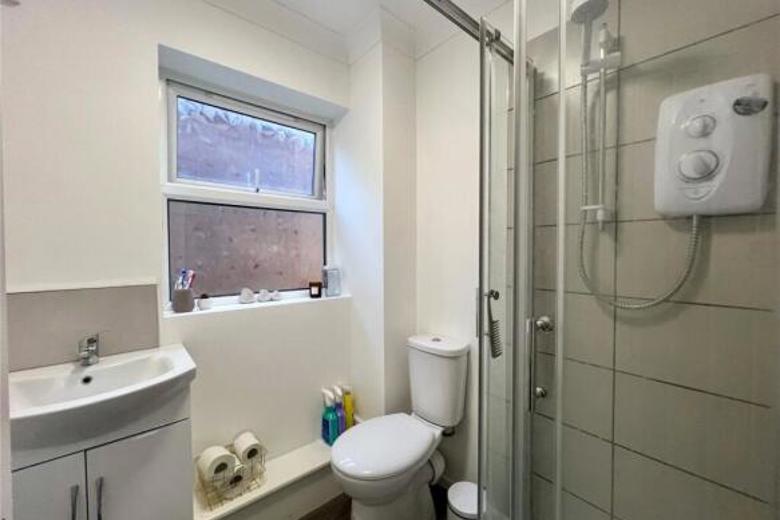 6 Bedroom House in  BOURNEMOUTH