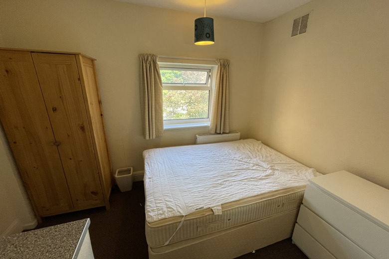 7 Bedroom House in Ripon Road BOURNEMOUTH