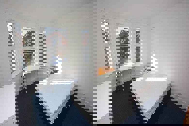 5 Bedroom House in Pine Road BOURNEMOUTH